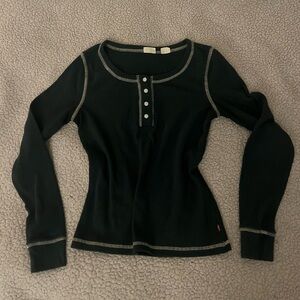 Levi’s Thermal Half-Button Long Sleeve Forest Green and Cream